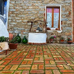 Couette-café Corte San Lussorio, Oliena